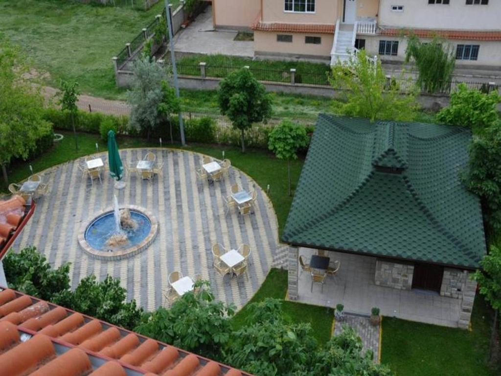 Hotel George Korce Exterior foto